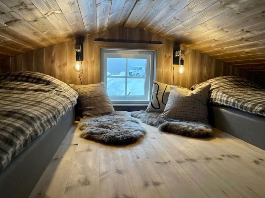 Cosy Cabin Between Lake And Mountain Treungen Zewnętrze zdjęcie